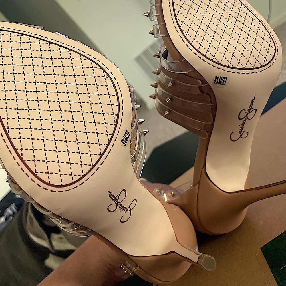 Jessica Simpson heels - Picture 4 of 4